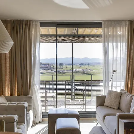 Near Golf Course With Pool Apartment Gualta