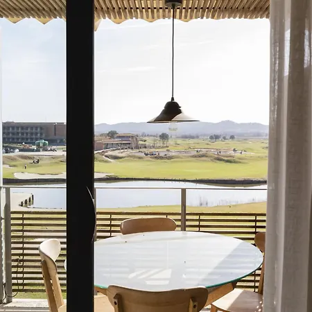 Near Golf Course With Pool Gualta